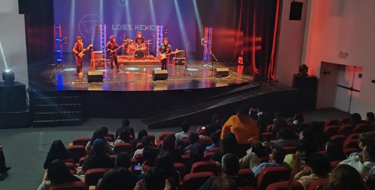 La banda del colegio “Lost Kekes” participó en la competencia interescolar de Ovalle